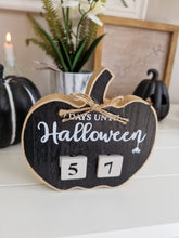 Load image into Gallery viewer, Pumpkin Shaped Count Down To Halloween Block