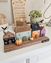 Load image into Gallery viewer, Spooky Street Autumn/Halloween House Figure Block