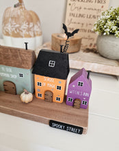 Load image into Gallery viewer, Spooky Street Autumn/Halloween House Figure Block