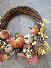 Load image into Gallery viewer, Rustic Autumnal Foliage Pumpkin Seasonal Decorative Willow Wreath