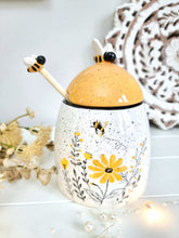 Load image into Gallery viewer, Yellow Bee Honey Pot With Drizzle Stick