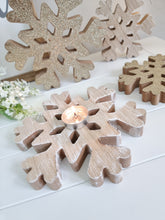 Load image into Gallery viewer, Natural/Glittery Gold Snowflake Figures