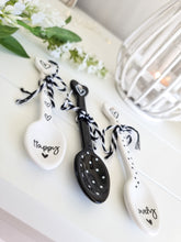 Load image into Gallery viewer, Black & White Ceramic Heart Spoon