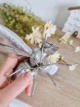 Load image into Gallery viewer, Intricate Fine Silver Bee Mountable Figure