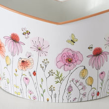 Load image into Gallery viewer, Pink & White Floral Heart Shaped Bucket