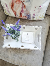 Load image into Gallery viewer, White Natural Wood Scalloped Heart Tray