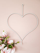 Load image into Gallery viewer, White Heart Shaped Wire Wall Hook