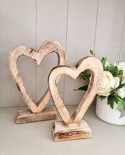 Load image into Gallery viewer, Natural Mango Wood Standing Heart Figures