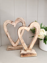 Load image into Gallery viewer, Natural Mango Wood Standing Heart Figures