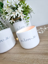 Load image into Gallery viewer, White Scribble Love Heart Ceramic Pots