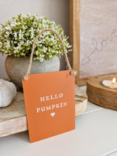 Load image into Gallery viewer, Mini Metal Orange Hello Pumpkin Sign
