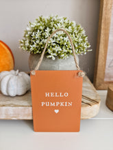 Load image into Gallery viewer, Mini Metal Orange Hello Pumpkin Sign
