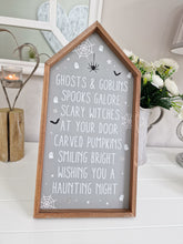 Load image into Gallery viewer, Haunted House Grey/White Halloween Plaque
