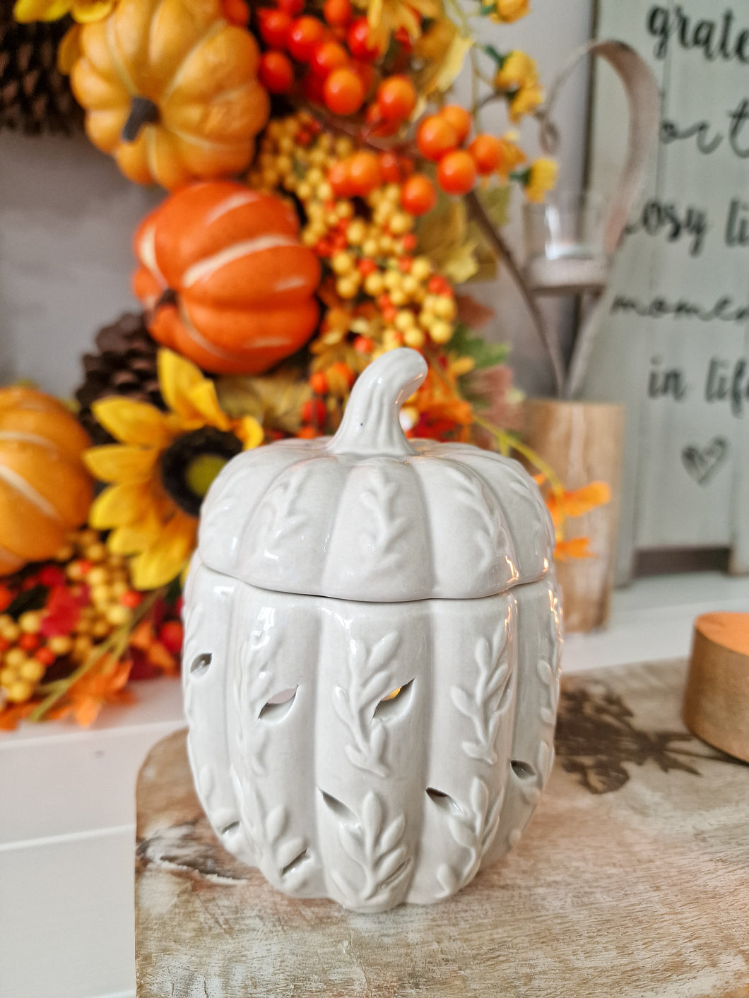 Autumn Light Grey Ceramic Pumpkin Wax Melter