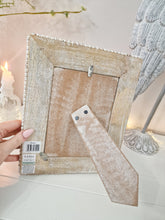 Load image into Gallery viewer, Natural Mango Wood Rustic Beaded Edge 7x5" Photo Frame
