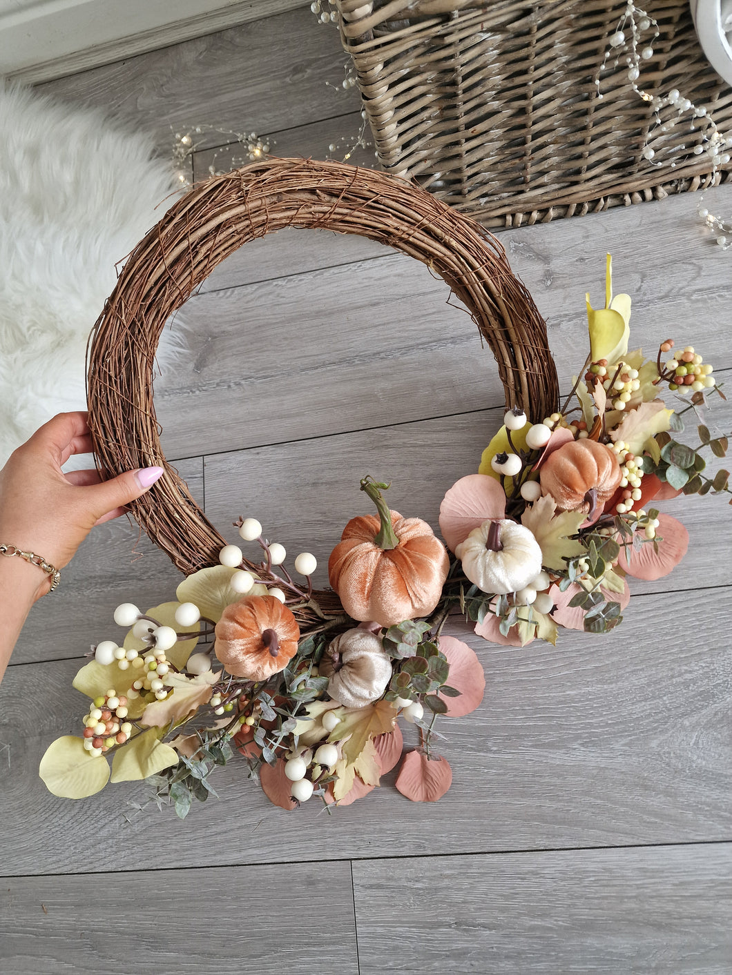 Rustic Autumnal Foliage Pumpkin Seasonal Decorative Willow Wreath
