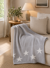 Load image into Gallery viewer, Grey &amp; White Two Side Knit Star Throw
