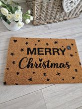 Load image into Gallery viewer, Seasonal Festive &#39;Merry Christmas&#39; Pretty Heart Detailed Doormat
