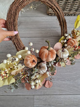 Load image into Gallery viewer, Rustic Autumnal Foliage Pumpkin Seasonal Decorative Willow Wreath
