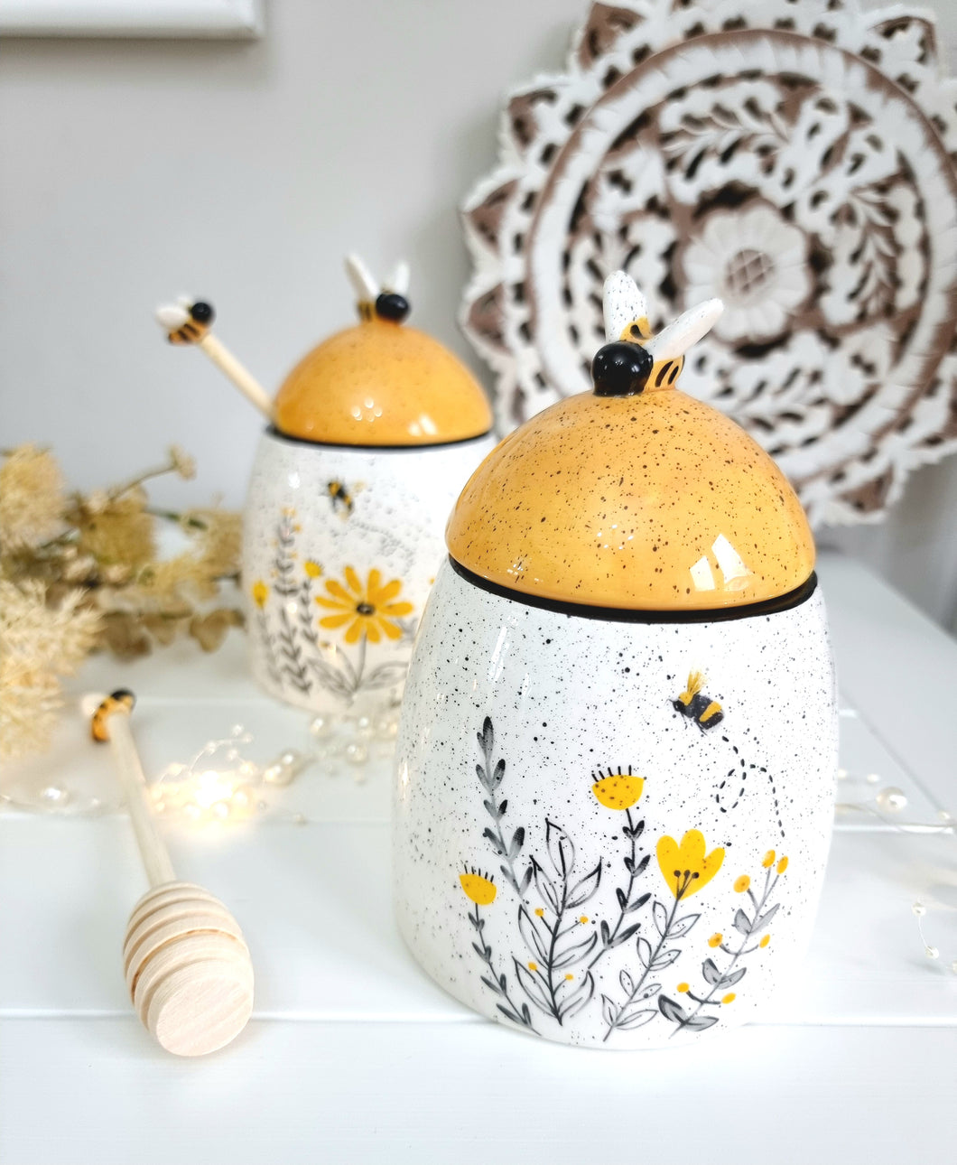 Yellow Bee Honey Pot With Drizzle Stick