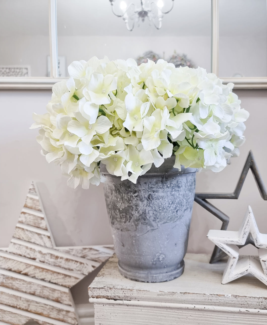 Soft White Hydrangea Bunch