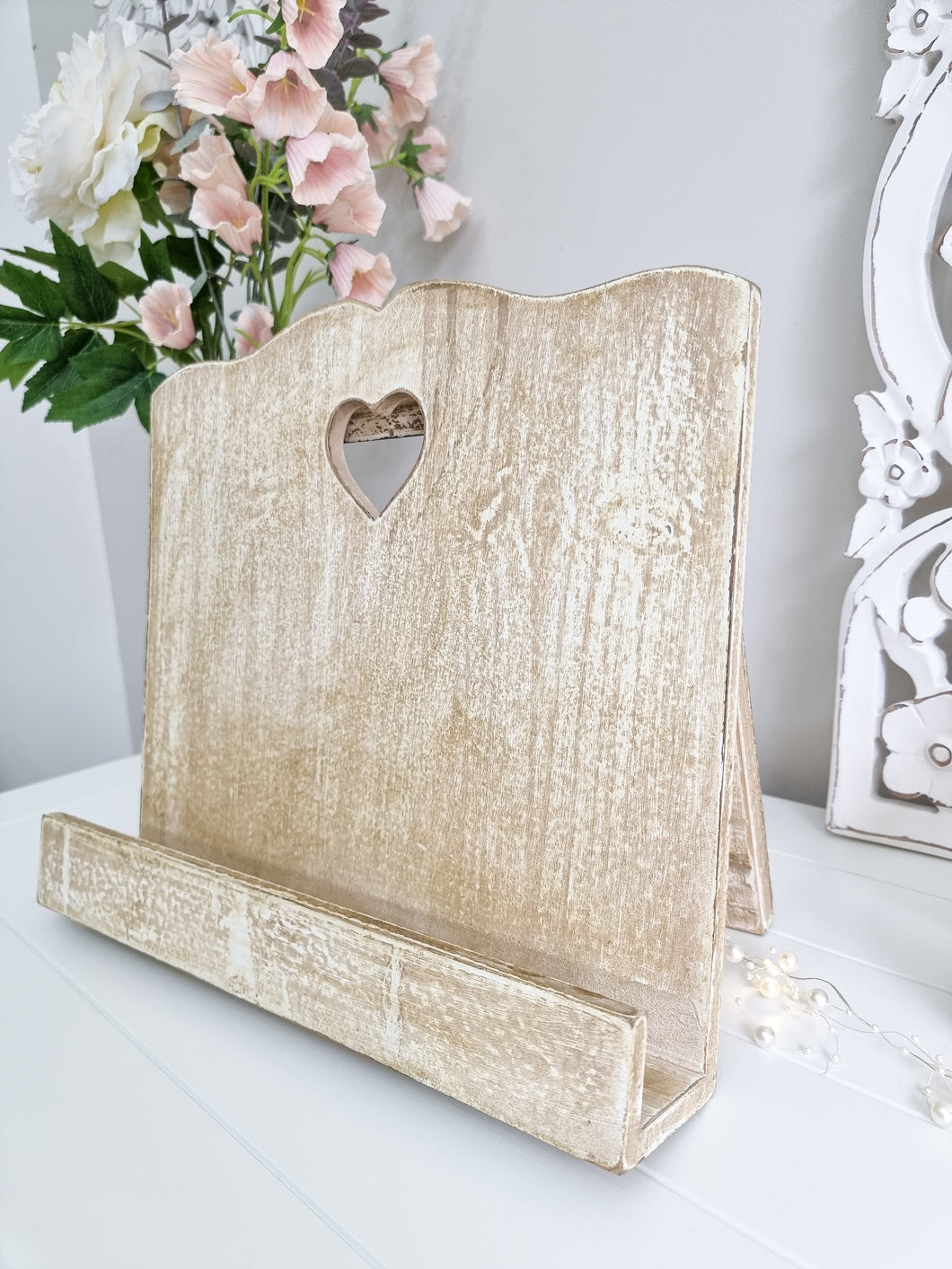 Distressed Natural Wood Heart Recipe Book Holder