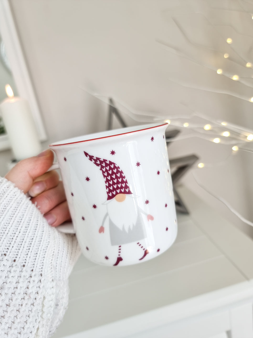 Festive Red Gonk Mug Imperfect