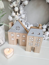Load image into Gallery viewer, Grey Roof Wooden House Figure Set 2
