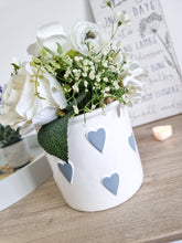 Load image into Gallery viewer, Dove Grey Embossed Light Cream Planter
