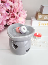 Load image into Gallery viewer, Dove Grey Heart Shaped Wax Melter
