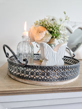 Load image into Gallery viewer, Intricate Grey Round Tray With Heart Detail
