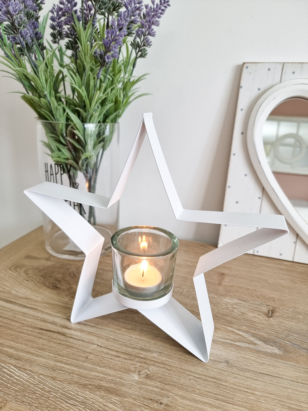 White Metal Star Shaped Candle Holder
