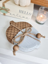 Load image into Gallery viewer, Acorn Shaped Wooden Coaster Set 2
