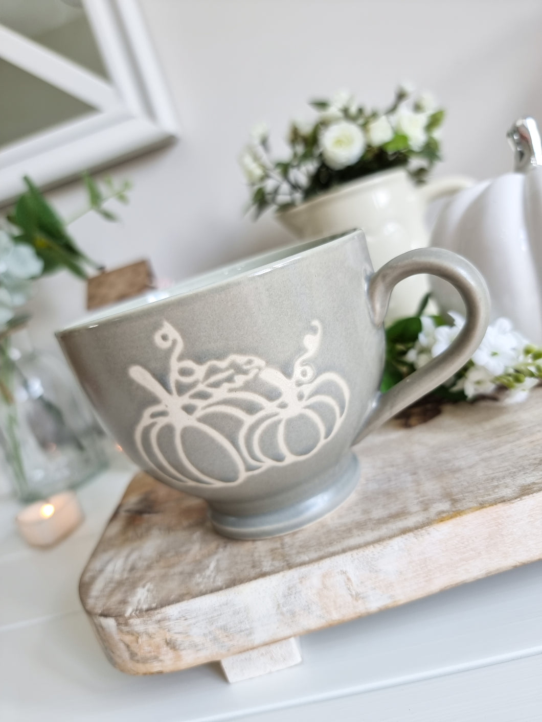 Grey Ceramic Pumpkin Footed Mug