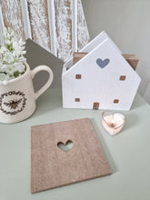 Load image into Gallery viewer, White House Shaped Heart Coaster Set 4
