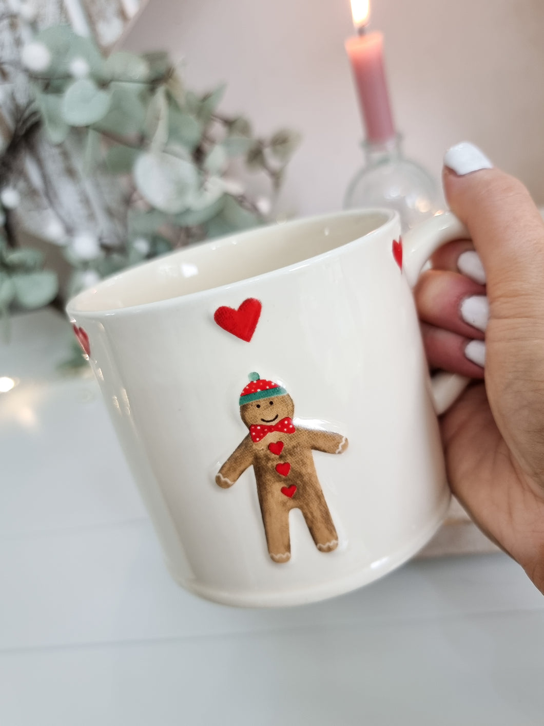 Cream Festive Gingerbread Heart Mug *Imperfect