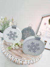 Load image into Gallery viewer, Silver Glitter Wooden Bauble Block Decoration
