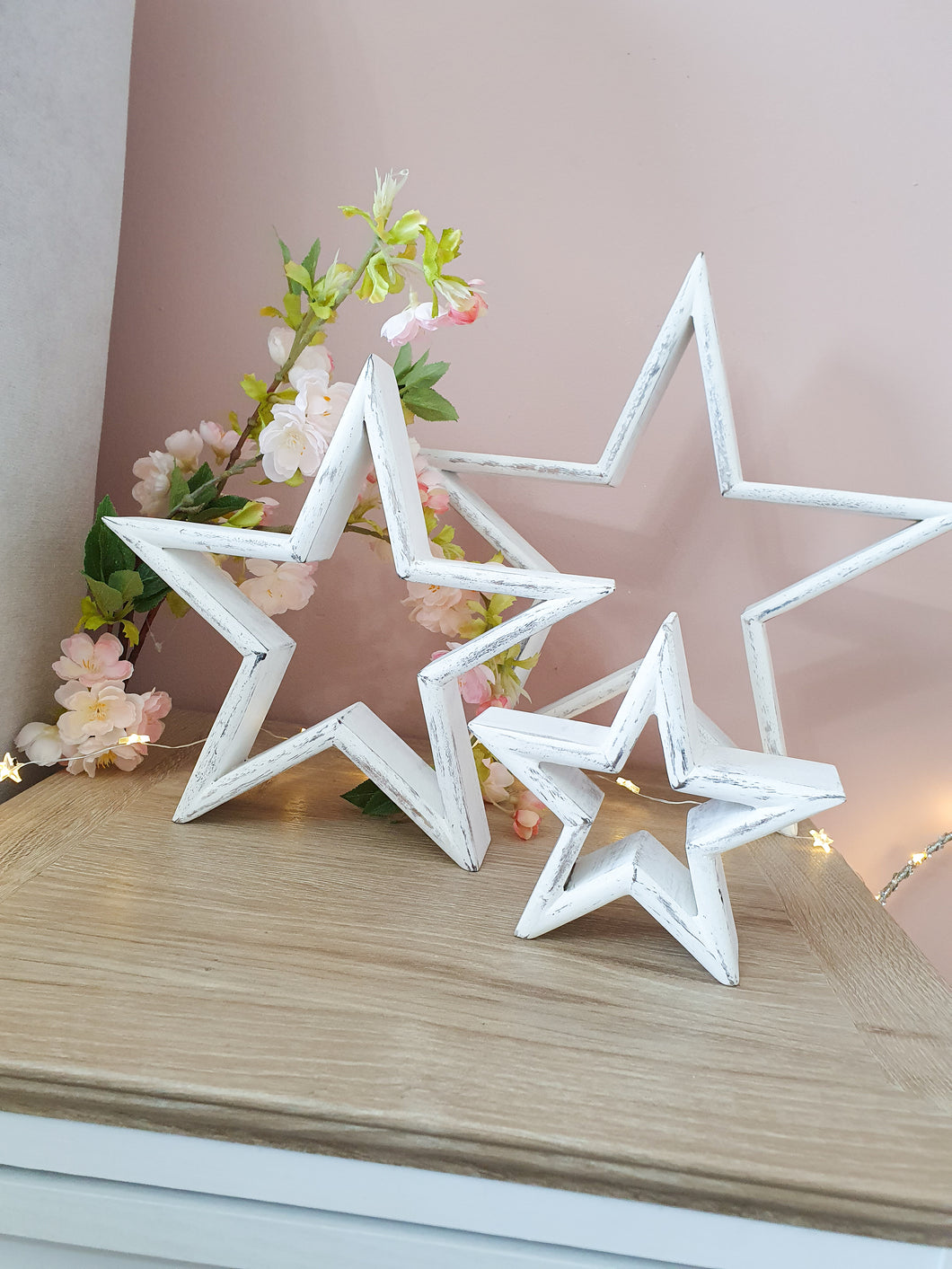 White Natural Wooden Mantle Stars